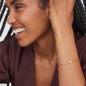 Virginia 18k Gold Vermeil Paperclip Bracelet in White Topaz - view 2